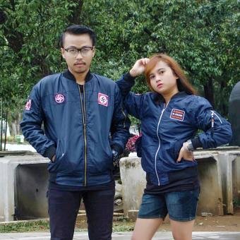 jaket bomber pria dan wanita